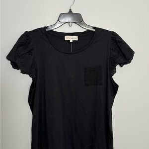 Chic Black Lace Sleeve Tee by